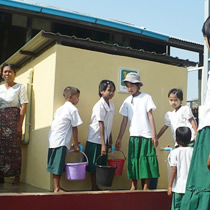 ミャンマーへ井戸を設置